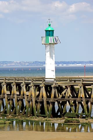 Le phare de Deauville